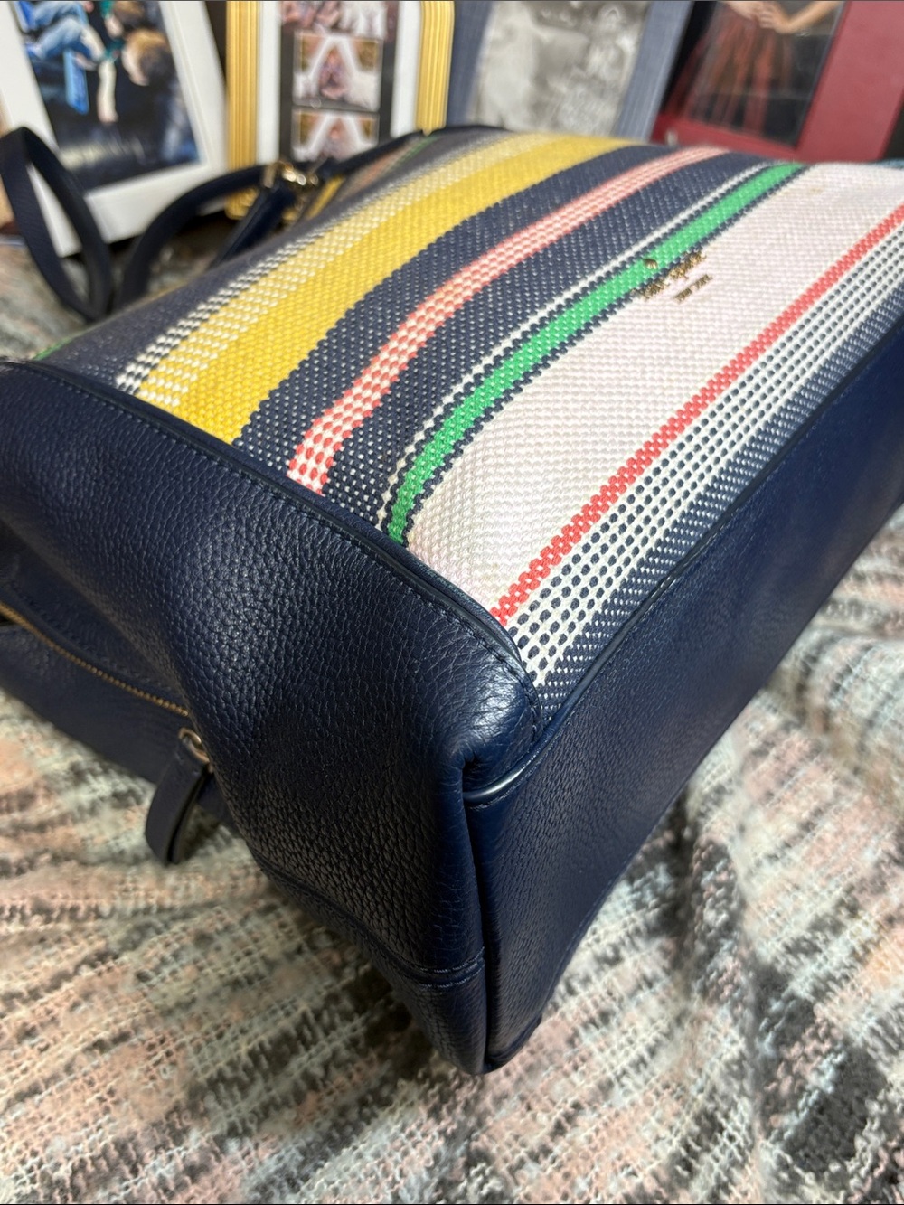 Kate Spade “Jackson Boardwalk Stripe” Shoulder Bag w/3 Compartments 11x12x4in - Picture 11 of 16